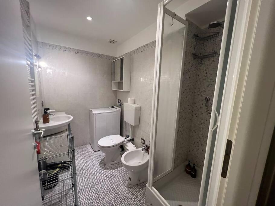 Florence Place Apartment มิลาน ภายนอก รูปภาพ