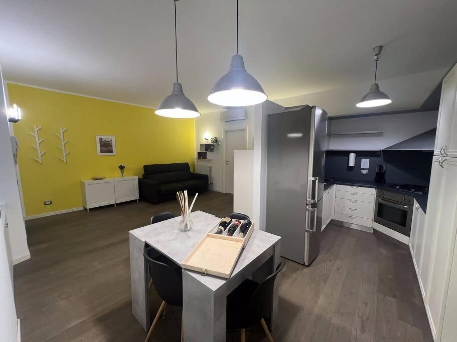 Florence Place Apartment มิลาน ภายนอก รูปภาพ